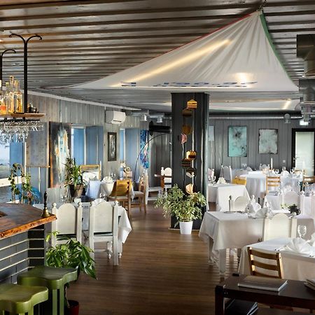 Vergi Sadam & Restoran Wirkes' Eksteriør billede